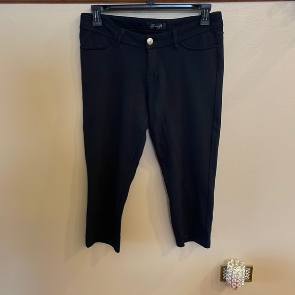 SEVEN 7 women’s stretch PONTE Capri / polished look black back pockets size 12 - Picture 2 of 13